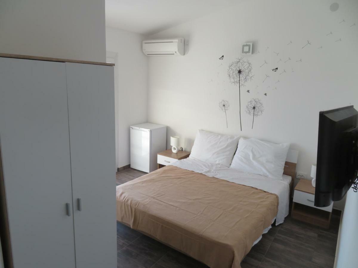 Vila Velvet Hotel Стариград-Пакленица Екстериор снимка
